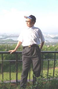 贺泉
